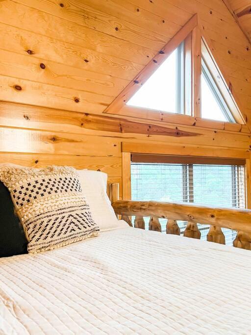 Indoor Heated Pool Hot Tub Cabin Sevierville Exteriör bild