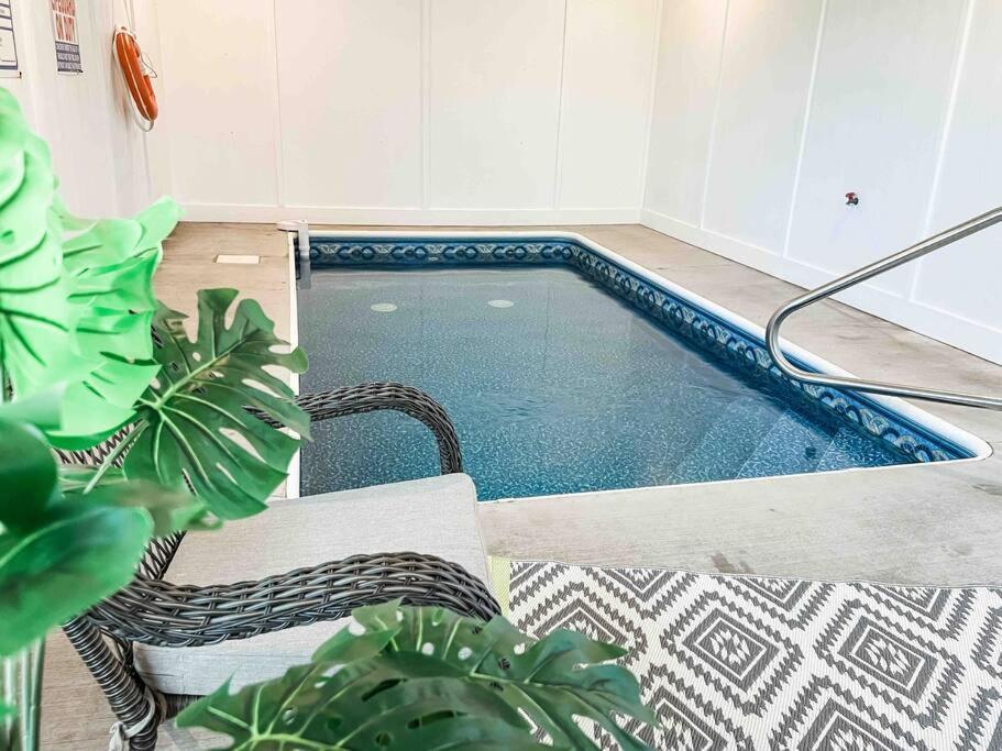 Indoor Heated Pool Hot Tub Cabin Sevierville Exteriör bild