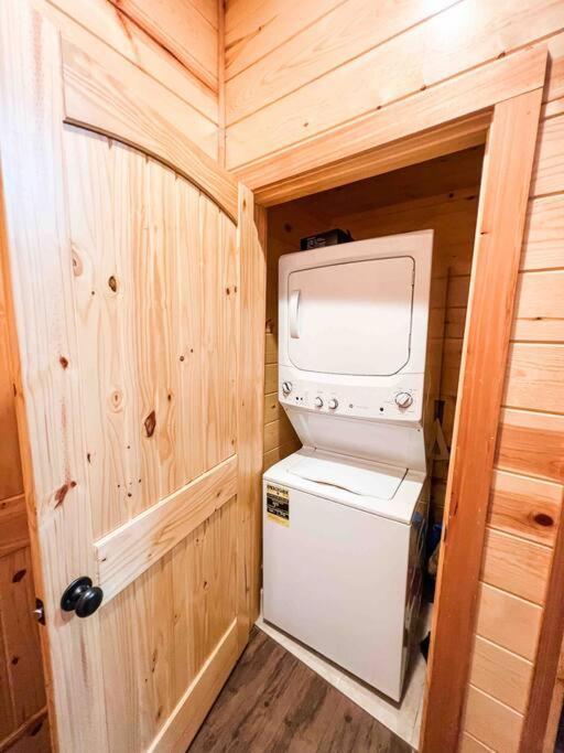 Indoor Heated Pool Hot Tub Cabin Sevierville Exteriör bild