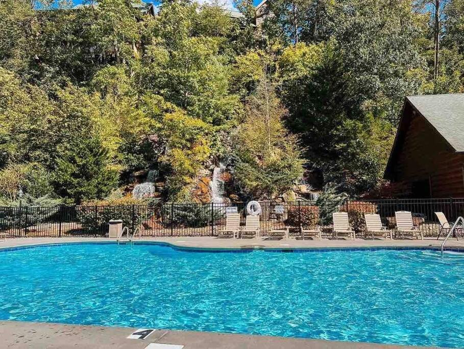 Indoor Heated Pool Hot Tub Cabin Sevierville Exteriör bild