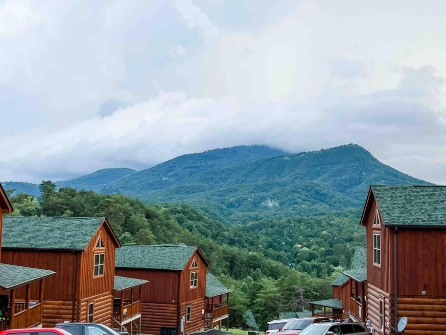 Indoor Heated Pool Hot Tub Cabin Sevierville Exteriör bild